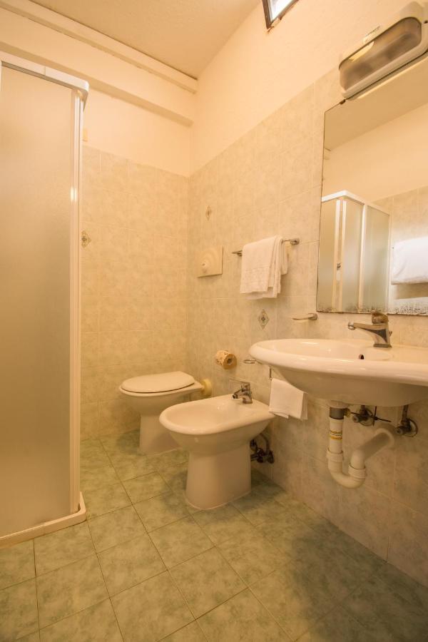 Hotel Cantalodole マジョーネ エクステリア 写真